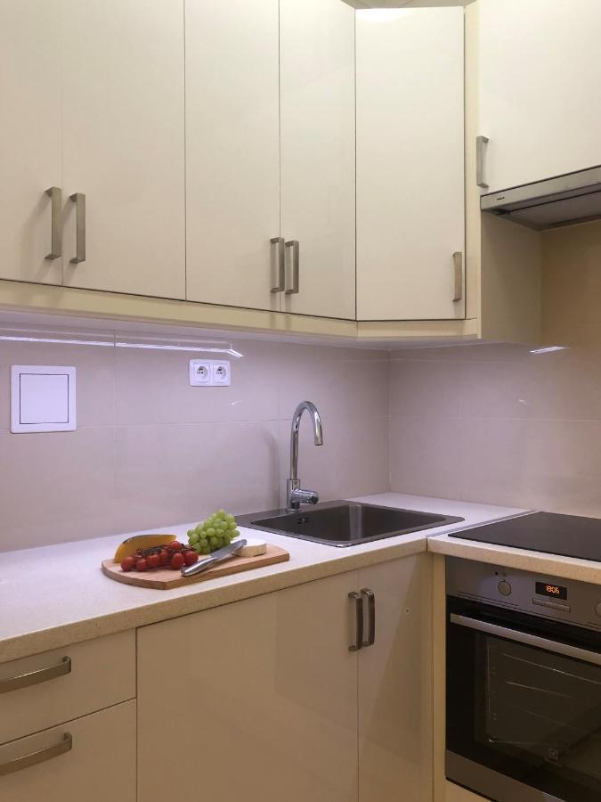 Apartament Luster I Obrazow وارسو المظهر الخارجي الصورة